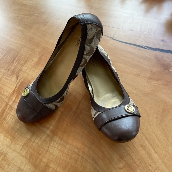 Coach Chelsea Cap-Toe Ballet Flats- Size 8 - Picture 3 of 13